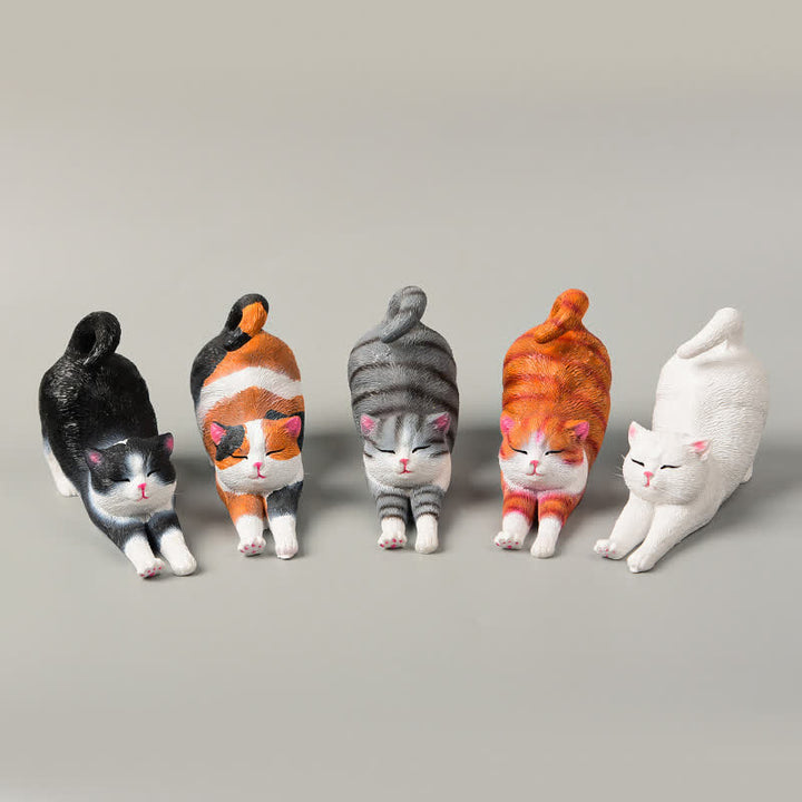 Buddha Stones Ręcznie malowana żywiczna dekoracja w kształcie leniwego kotka - image 18