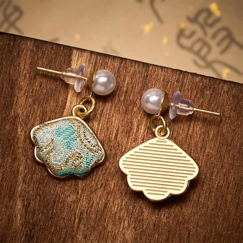 Buddha Stones Kolczyki chińskie Pearl Song Brocade w kształcie liścia - image 4