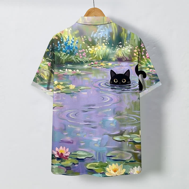 Buddha Stones Koszula męska z krótkim rękawem, oddychająca, z guzikami i wzorem „Water Lily Black Cat” - image 1