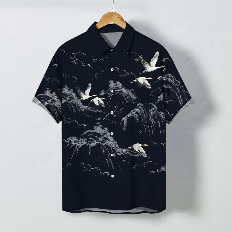 Buddha Stones Koszula męska z krótkim rękawem, oddychająca, z nadrukiem Ink Crane Mountain Cloud Pattern, z guzikami - Marynarka wojenna - US/UK/AU48， EU58 (4XL) - image 0