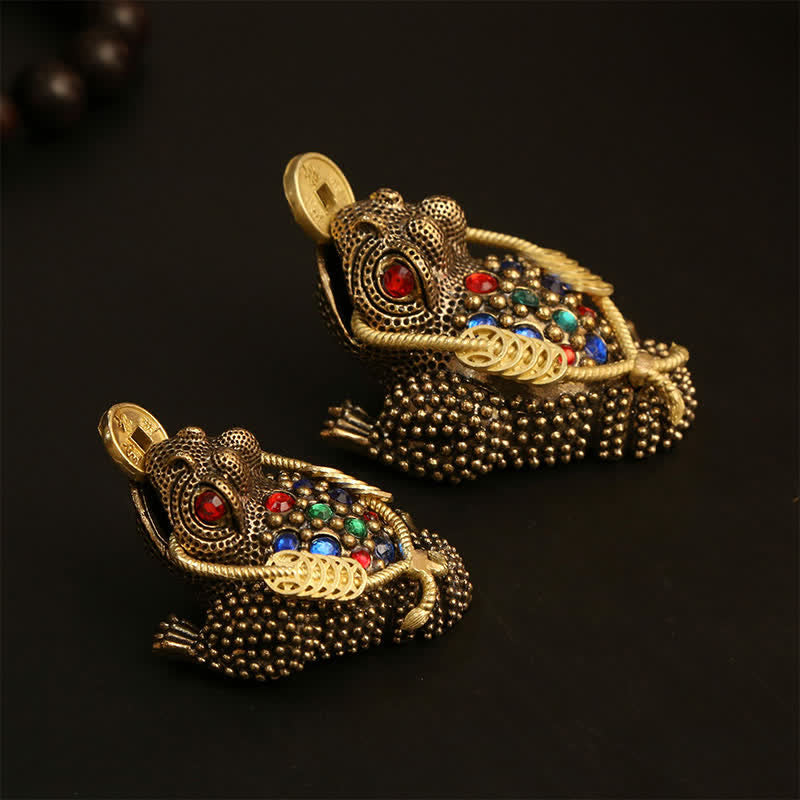 Buddha Stones Mosiężna żaba z trzema nogami symbolizująca bogactwo i fortunę - image 0