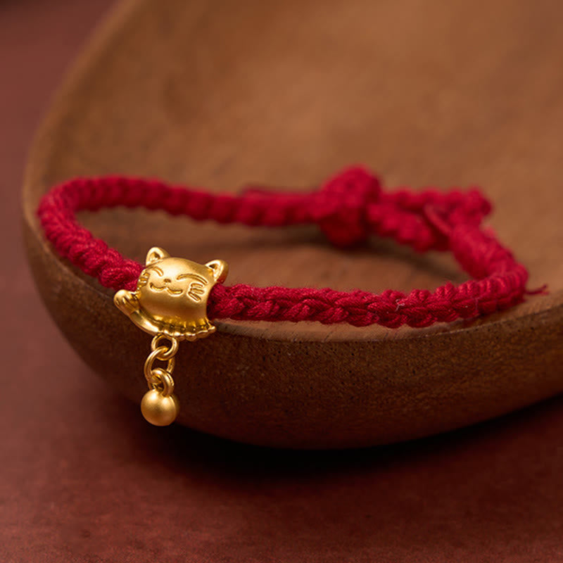 Buddha Stones Tybetańska bransoletka ochronna z miedzianym wisiorkiem "Szczęśliwy Kotek" z czerwonego sznurka, tkana ręcznie - DarkRed (obwód nadgarstka 15-17 cm) - image 0