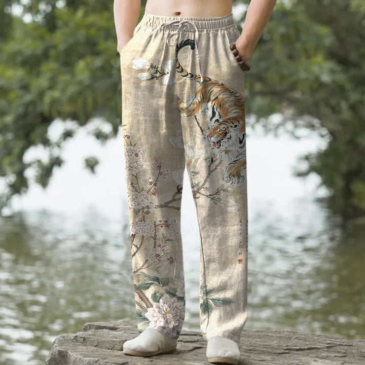 Buddha Stones Spodnie męskie zwężane z bawełny w stylu vintage z motywem kwiatowym i tygrysem, z kieszeniami - Beżowy - US/UK/AU50, EU60 (5XL) - image 0