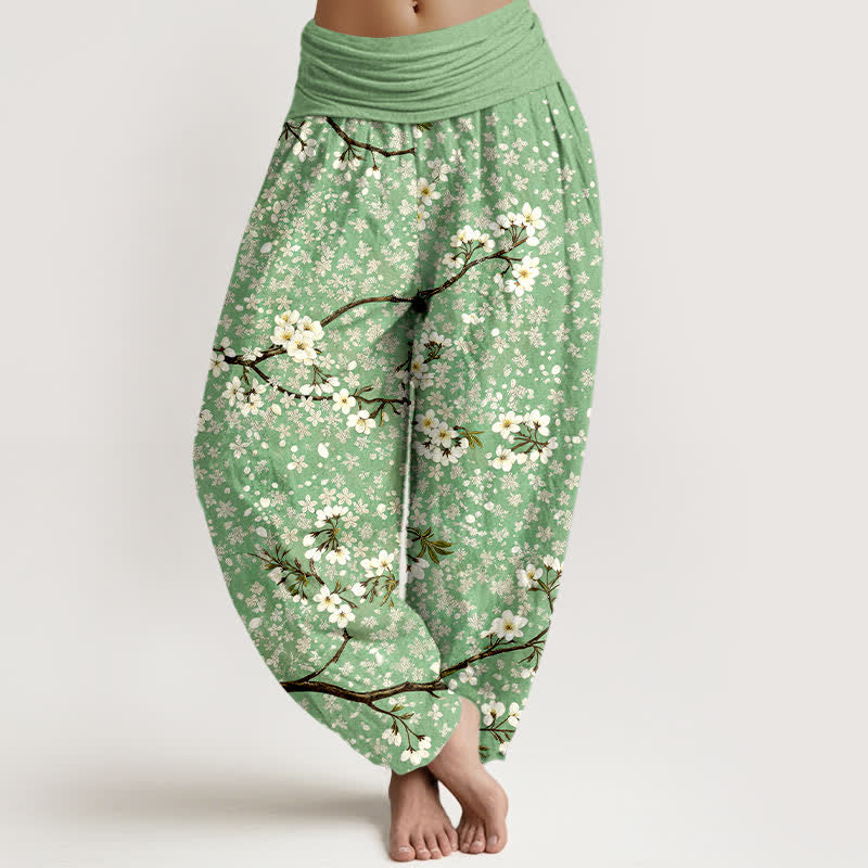 Buddha Stones Spodnie damskie typu harem z elastycznej talii z bawełny w białe kwiaty - Jasnozielony - US16, UK/AU20, EU48 (3XL) - image 0