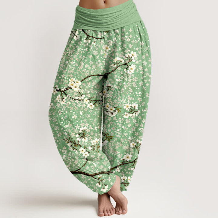 Buddha Stones Spodnie damskie typu harem z elastycznej talii z bawełny w białe kwiaty - Jasnozielony - US16, UK/AU20, EU48 (3XL) - image 0