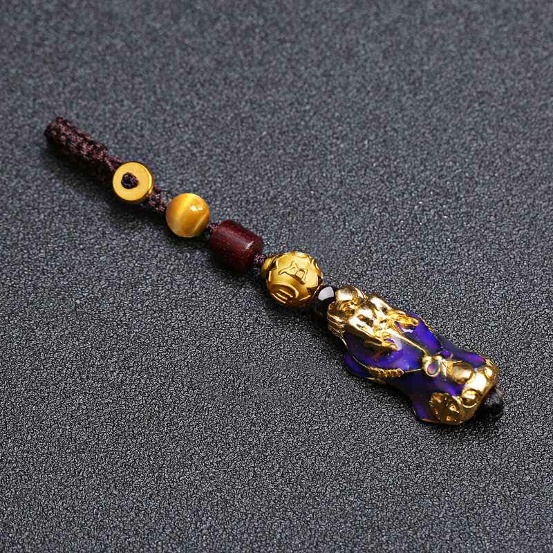 Buddha Stones Breloczki do kluczy samochodowych z plecionej liny Pi Xiu Wealth Energy w kolorze mosiądzu, zmieniające kolor - image 1