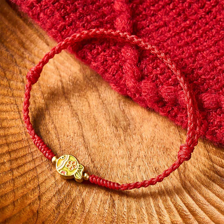 Buddha Stones Ręcznie tkana bransoletka z czerwonej liny z motywem kwiatów i rybki koi - image 3
