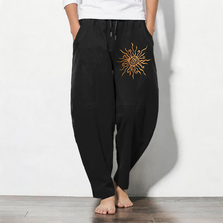 Buddha Stones Spodnie męskie zwężane z czystej bawełny ze wzorem spirali Golden Sun i ściągaczem, z kieszeniami - Czarny - US/UK/AU50, EU60 (5XL) - image 0