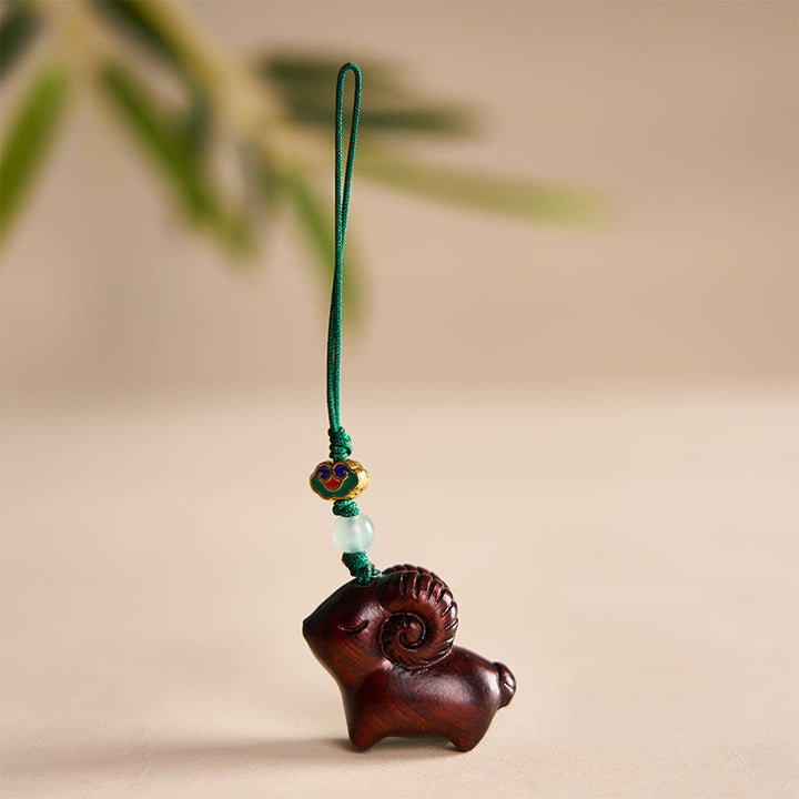 Buddha Stones Ręcznie rzeźbione breloki z motywem kozy sandałowej - Ciemnoczerwony - image 14