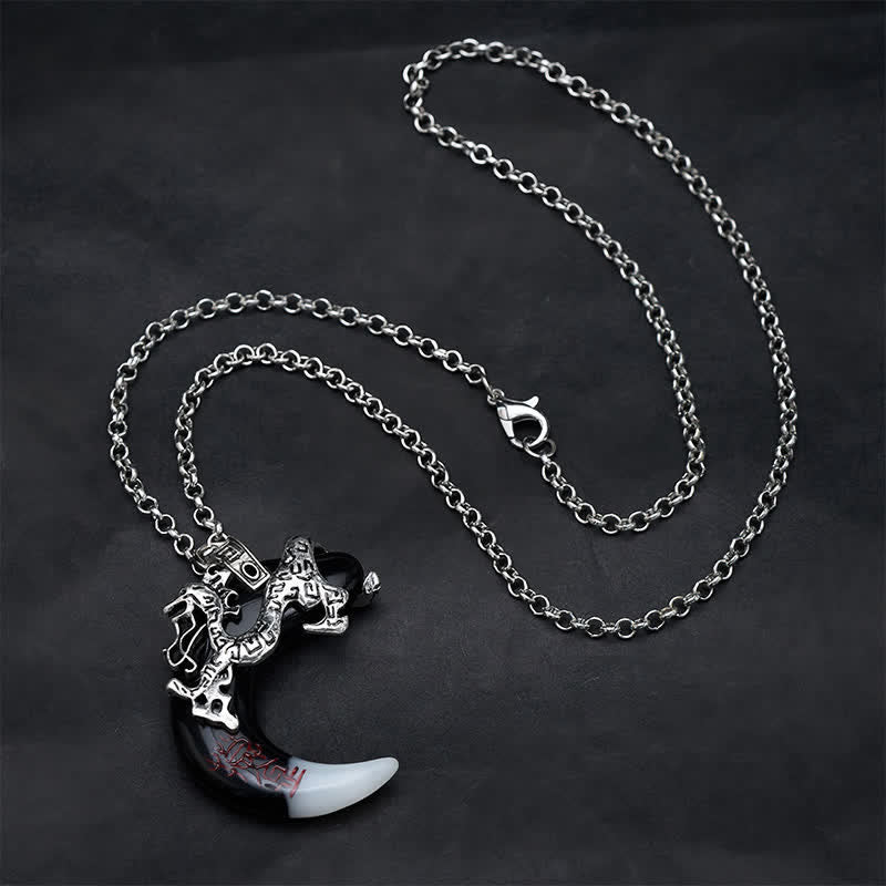 Buddha Stones Naszyjnik z wisiorkiem Dragon Strength Crescent - image 1