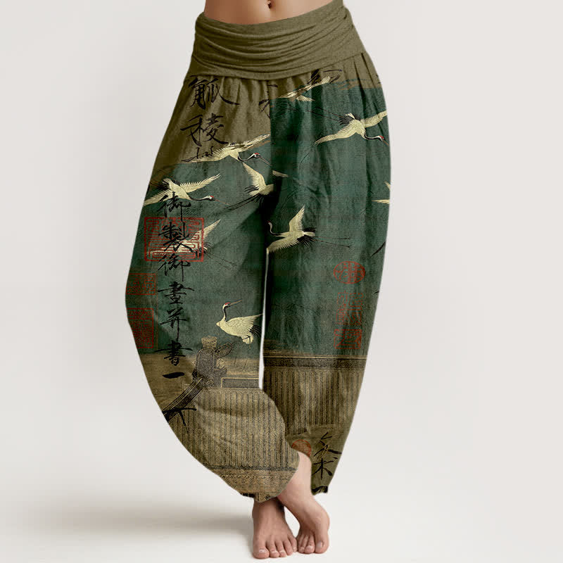 Buddha Stones Bawełniane spodnie damskie typu harem z elastyczną talią i wzorem w latający żuraw - DarkOliveGreen - US16, UK/AU20, EU48 (3XL) - image 0