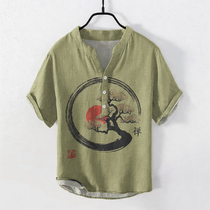 Buddha Stones Koszula męska z krótkim rękawem i krótkim guzikiem, bawełniana, z nadrukiem Zen Ink Bonsai Sun Pattern - Oliwkowy - US/UK/AU50, EU60 (5XL) - image 5