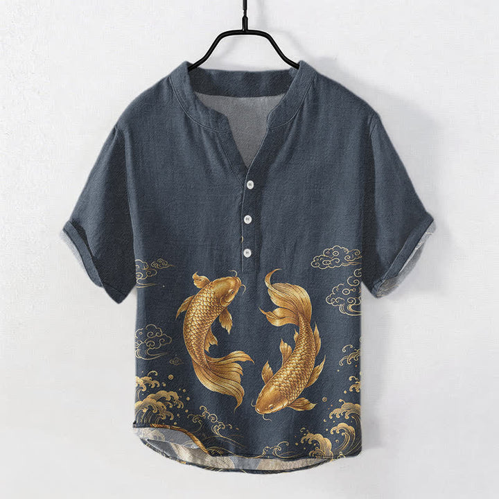 Buddha Stones Koszula męska z krótkim rękawem i nadrukiem w złote ryby Koi z bawełny, zapinana na pół guzika - MidnightBlue - US/UK/AU50, EU60 (5XL) - image 0