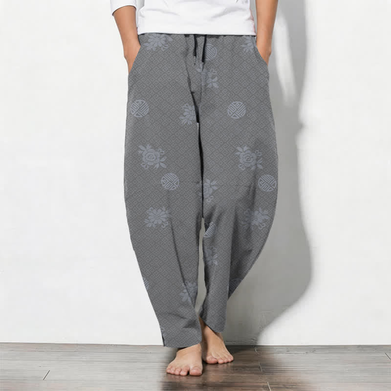 Buddha Stones Spodnie męskie zwężane, z czystej bawełny, ze wzorem kwiatowym i kieszeniami, ze ściągaczem - Ciemnoszary - US/UK/AU50, EU60 (5XL) - image 11