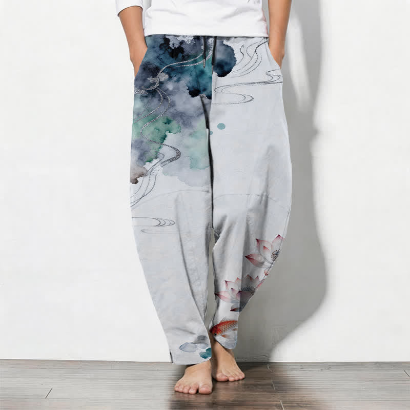Buddha Stones Spodnie męskie zwężane z czystej bawełny z nadrukiem Lotus Koi Ink Wash i sznurkiem ściągającym oraz kieszeniami - AliceBlue - US/UK/AU50, EU60 (5XL) - image 11