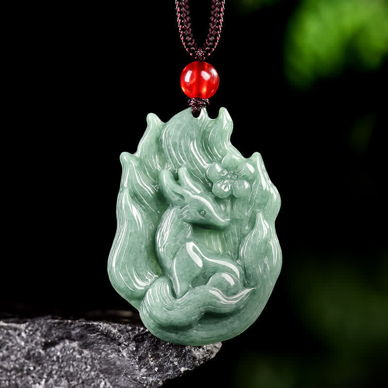 Buddha Stones Naszyjnik z rzeźbionym wisiorem z jadeitu z dziewięcioogoniastym lisem - Dziewięcioogonowy Lis (Miłość ♥ Szczęście) - image 0