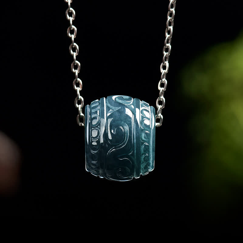 Buddha Stones Naszyjnik z wisiorkiem w kształcie beczki z grawerowanym jadeitem i łańcuszkiem ze stali tytanowej - Naturalny jadeit (kolor może się różnić) - Łańcuch ze stali tytanowej - image 0