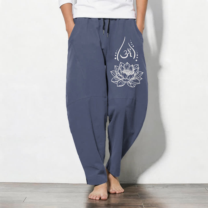 Buddha Stones Spodnie męskie zwężane z czystej bawełny z motywem Świętego Lotosu Om i kieszeniami - Stalowoniebieski - US/UK/AU50, EU60 (5XL) - image 0