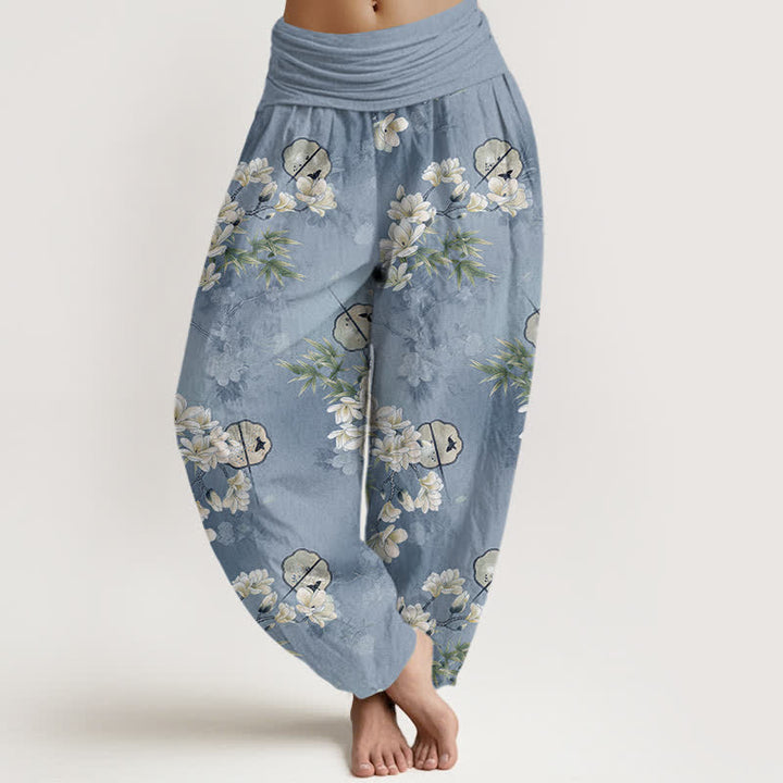 Buddha Stones Spodnie damskie typu harem z elastyczną talią i wzorem w białe kwiaty i liście - LightSkyBlue - US16, UK/AU20, EU48 (3XL) - image 0