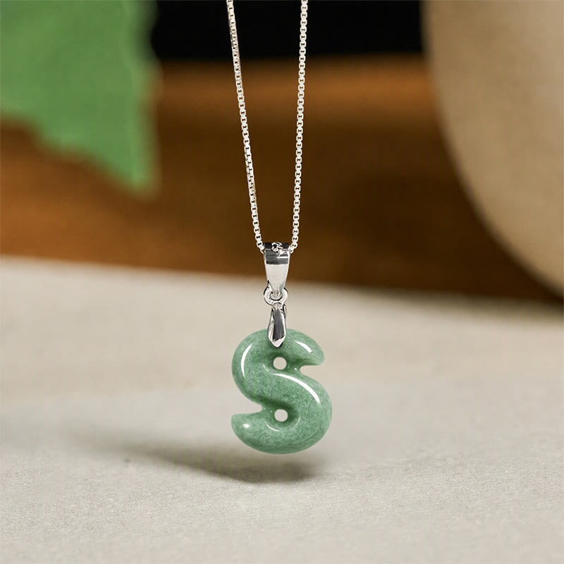 Naszyjnik z wisiorkiem "Prosperity" z naturalnym jadeitem w kształcie litery AZ, wykonany ze srebra próby 925 i srebra próby 925. - S - image 42