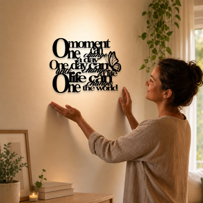 Buddha Stones Inspirujący cytat o motylu, nowoczesna minimalistyczna sztuka ścienna z żelaza i metalu o znaczącym znaczeniu - image 1