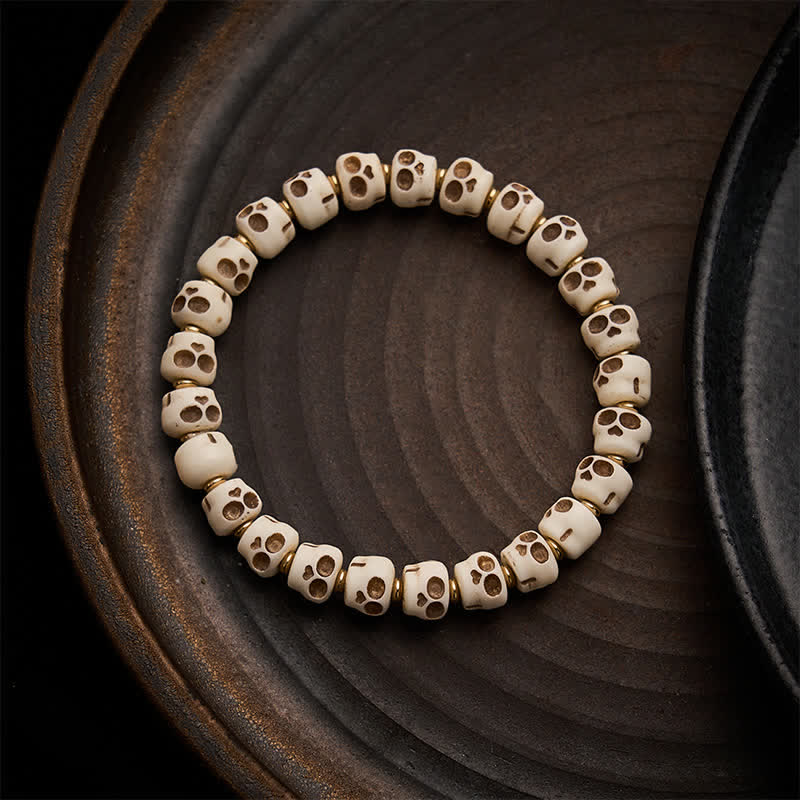 Buddha Stones Bransoletka z tybetańskich koralików z kości, wzór czaszki Władcy Lasu Trupów, ochrona i odwaga - 9 × 6,3 mm - image 0