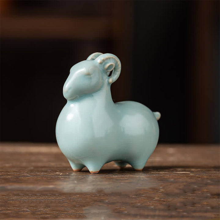 Buddha Stones Ceramiczna koza przynosi dobrobyt, słodka dekoracja zwierzęca - Niebieski – mała owca ok. 8,2 cm * 4,8 cm * 8,3 cm - image 1