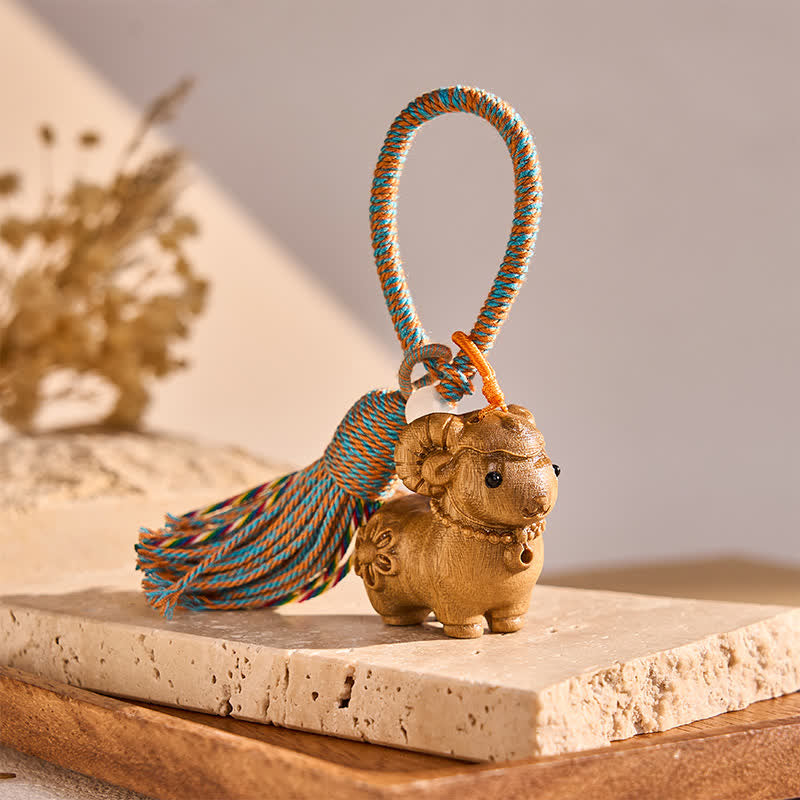 Buddha Stones Rok Kozy, Owca, Zielony Sandałowiec, Chiński Zodiak, Spokój, Ręcznie Rzeźbione Breloczki z Chwostem - image 1