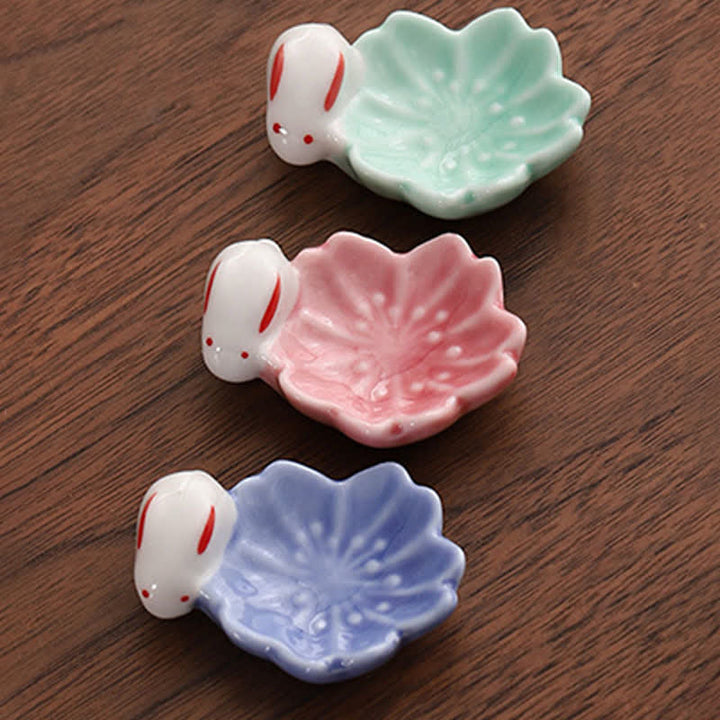 Buddha Stones Mały ceramiczny uchwyt na pałeczki w stylu królika Sakura - image 14