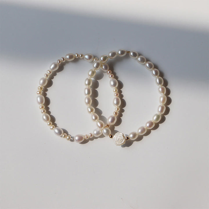 Bransoletka z naturalnych pereł kwiatowych Sincerity Bead