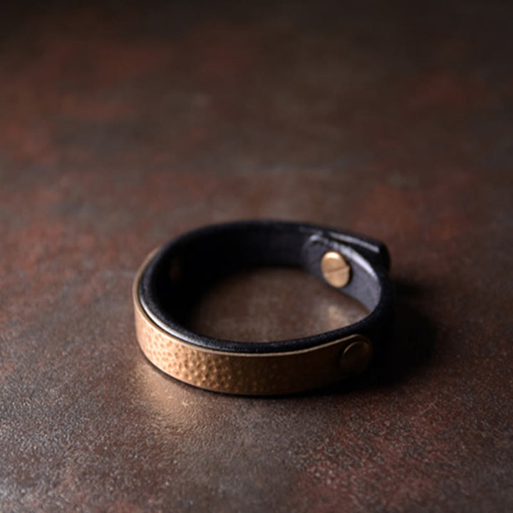 Buddha Stones Vintage Ręcznie Robione Tekstura Miedź Mosiądz Skóra Bogactwo Bransoletka Bangle