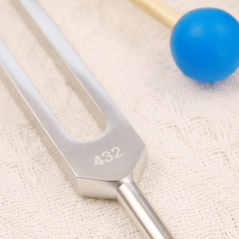 Kamerton 432HZ ze stopu aluminium z młotkiem do uzdrawiania umysłu i ducha - image 3