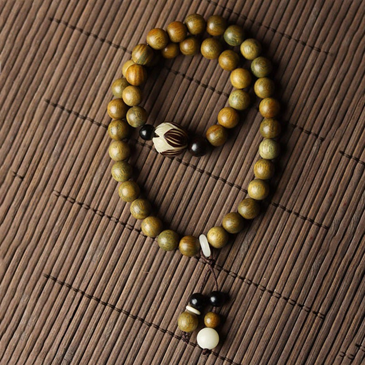 Buddha Stones Zielona bransoletka z nasion bodhi z drzewa sandałowego, kojąca, podwójnie owinięta
