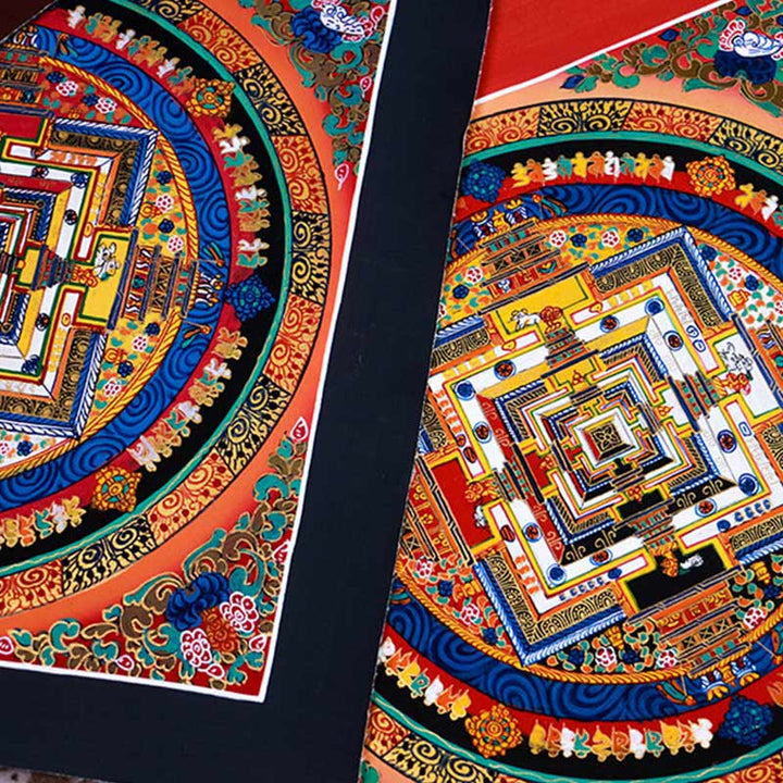 Tybetański ręcznie malowany obraz Thangka Mandala w pudełku z losowym wzorem kolorystycznym