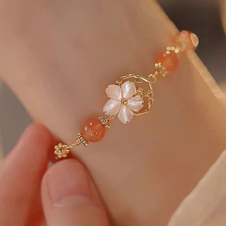 Buddha Stones Red Agat Tridacna Stone Flower Confidence