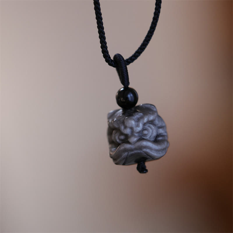 Buddha Stones Naturalny Srebrny Połysk Obsydian Tańczący Lew Naszyjnik Wisiorek Ochrona
