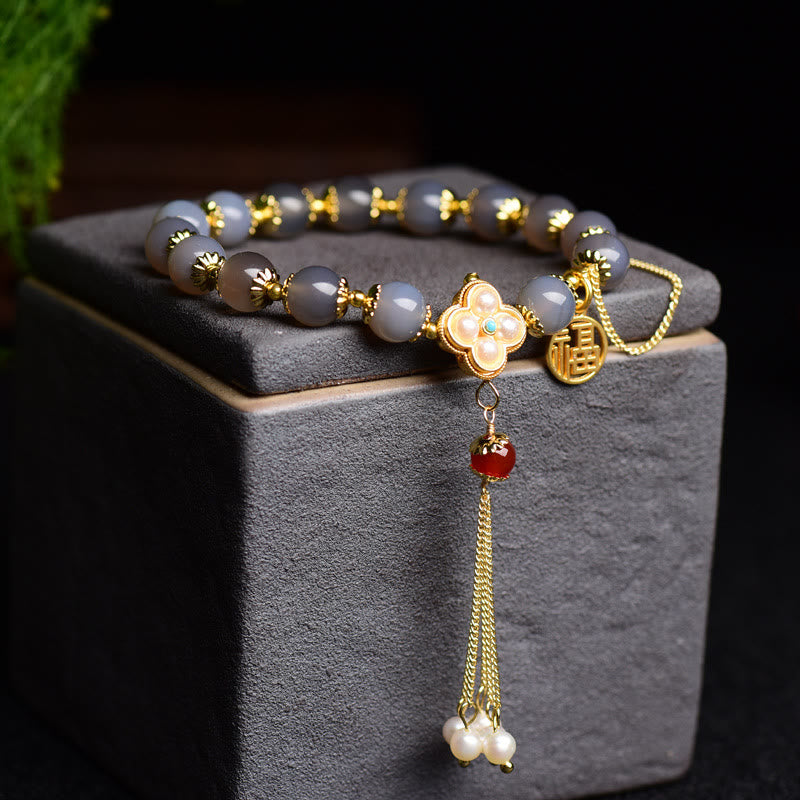 Bransoletka z pereł Fu Character Tassel Balance z Buddha Stones w kolorze szarym i agatem