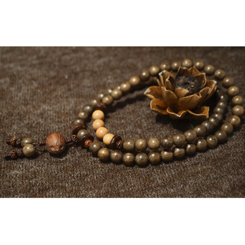 Bransoletka Mala z Buddha Stones z sandałowca tybetańskiego