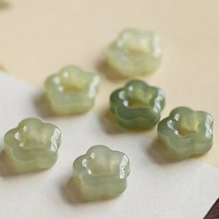 Buddha Stones Delikatny Hetian Jade Cyan Jade Szczęście Kwiatowy Naszyjnik Wisiorek