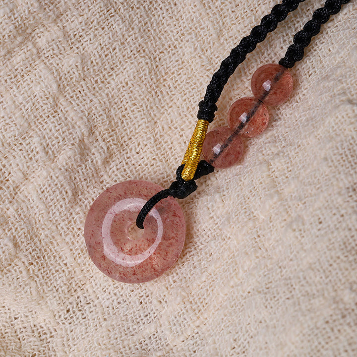 Buddha Stones Kwarc Truskawkowy Chalcedon Klamra Pokoju Naszyjnik Uzdrawiający Wisiorek