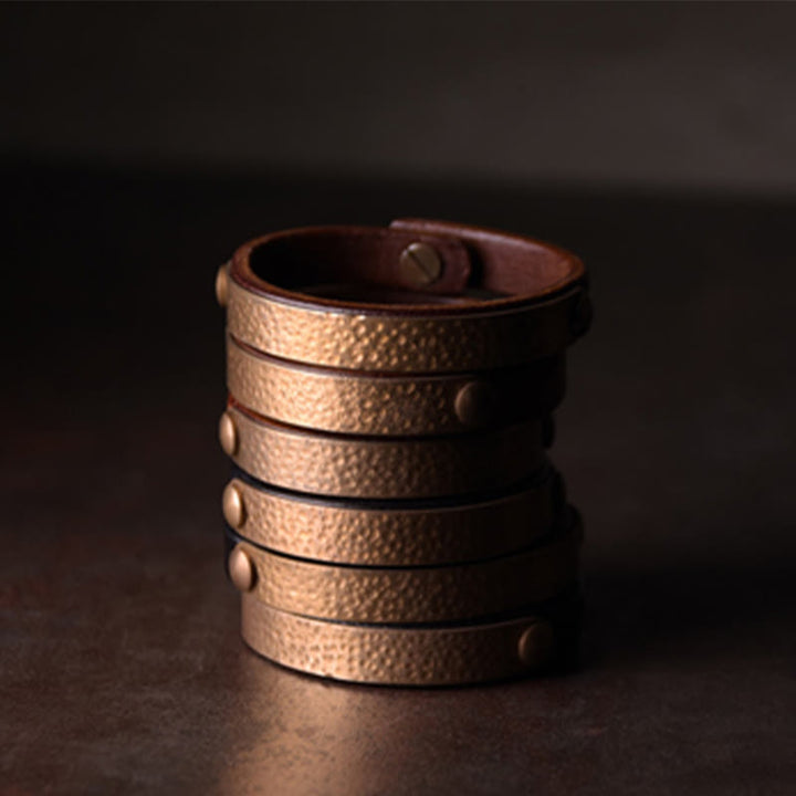Buddha Stones Vintage Ręcznie Robione Tekstura Miedź Mosiądz Skóra Bogactwo Bransoletka Bangle