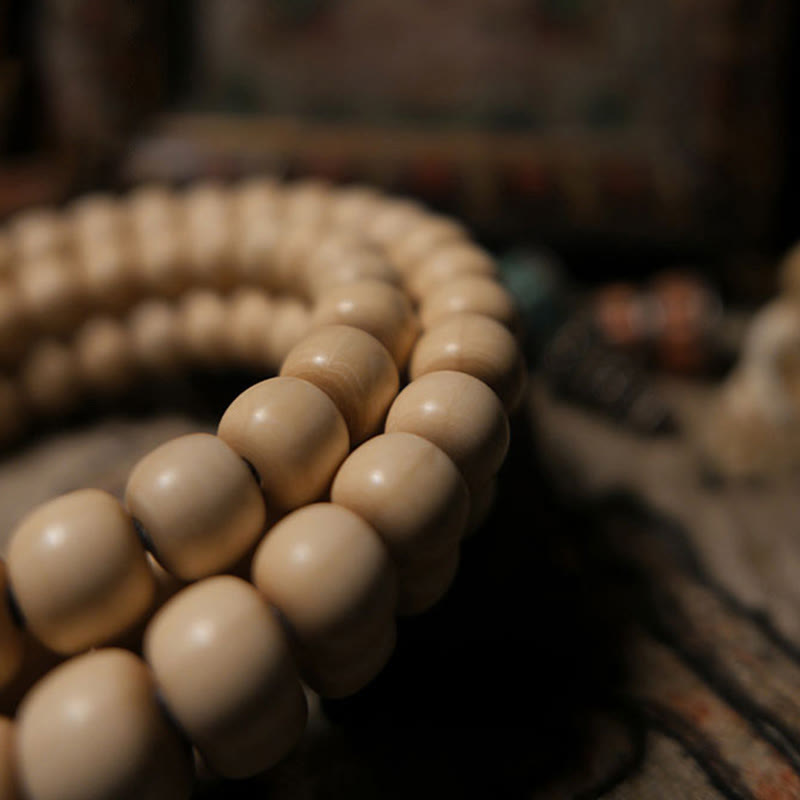 Buddha Stones 108 Mala Koraliki Abelia Biflora Drewno Odpędzające Złe Duchy Mala Nadgarstek