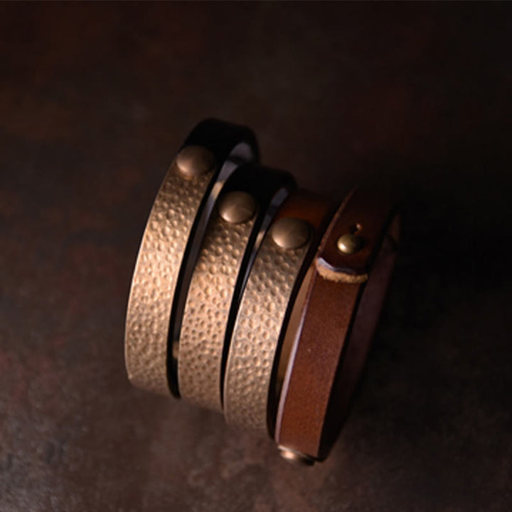 Buddha Stones Vintage Ręcznie Robione Tekstura Miedź Mosiądz Skóra Bogactwo Bransoletka Bangle