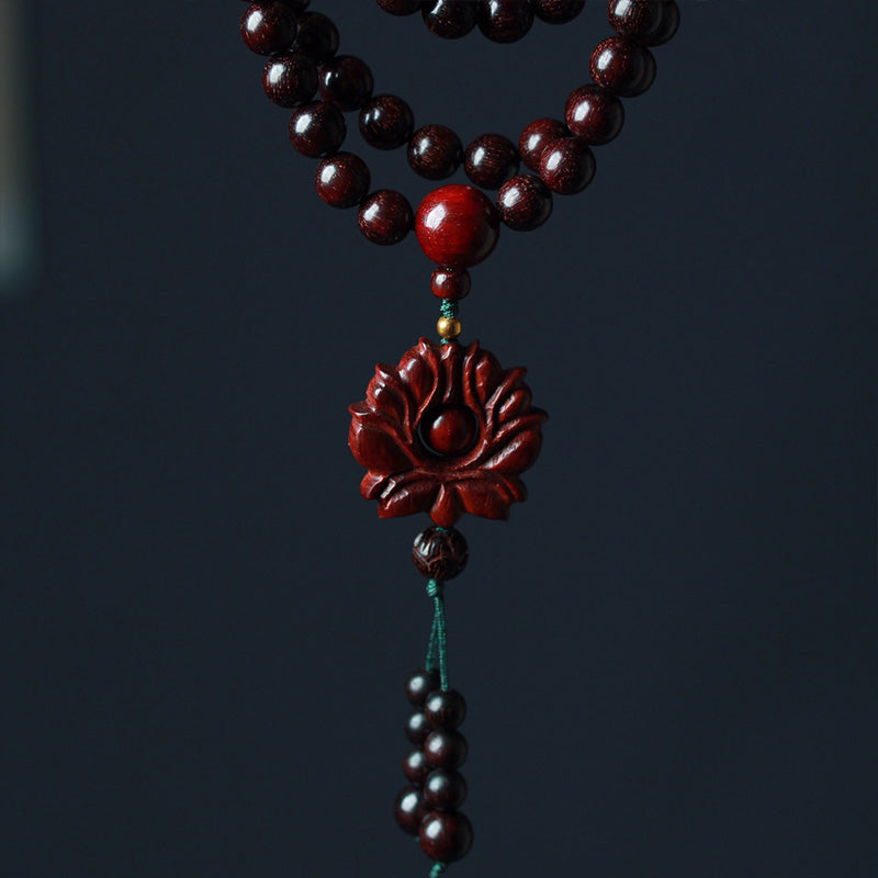 Buddha Stones Tybetańskie Małe Liście Czerwone Drzewo Sandałowe Lotus Mala Balance Bransoletka