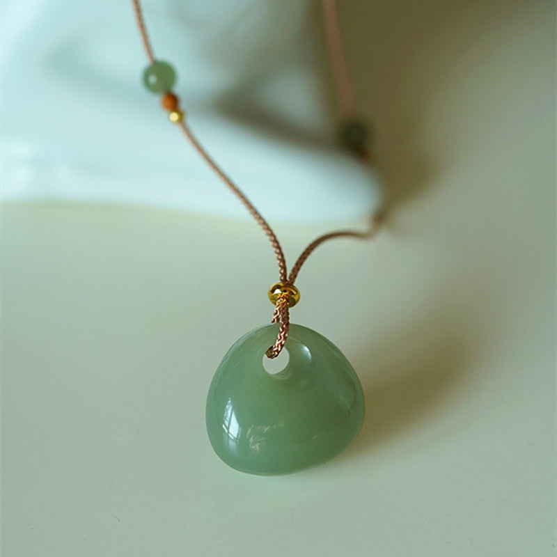Naszyjnik z Buddha Stones Naturalny Jadeit Szczęście Dobrobyt Wisiorek (Losowy Kolor)
