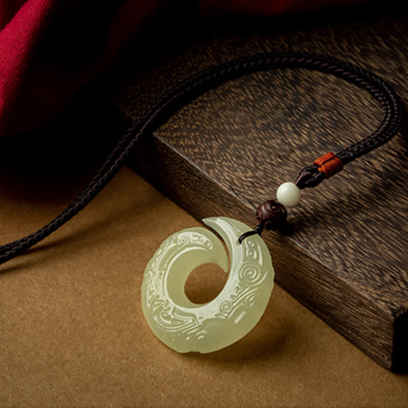Buddha Stones Klamra Pokoju Jade Mały Liść Czerwony Sandałowiec Cynober Agat Naszyjnik Szczęścia Wisiorek