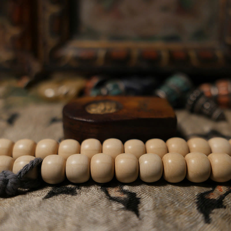 Buddha Stones 108 Mala Koraliki Abelia Biflora Drewno Odpędzające Złe Duchy Mala Nadgarstek