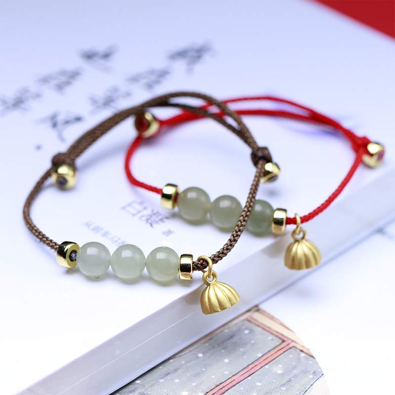 Bransoletka z naturalnego jadeitu i nasion lotosu z czerwonej nici Buddha Stones