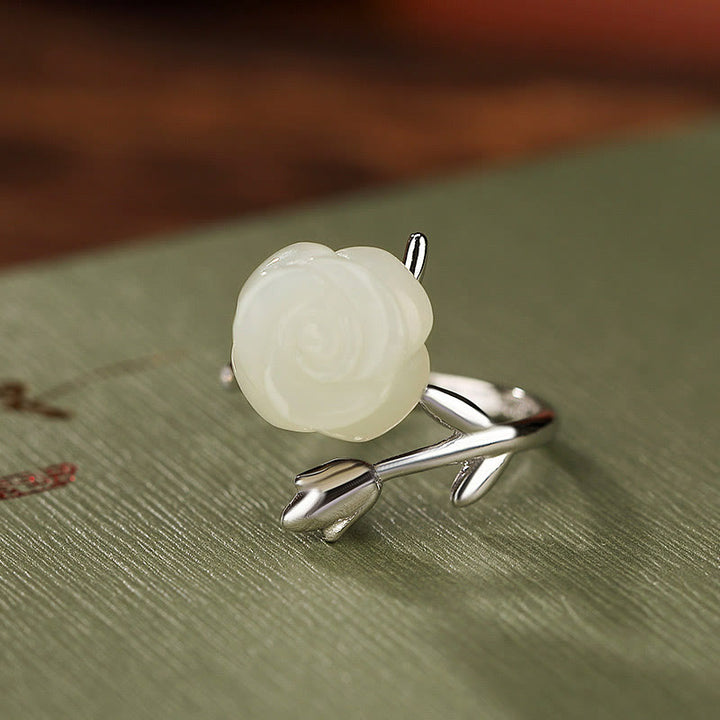 Buddha Stones 925 Srebro Sterlingowe Pozłacane Róże Kwiat Hetian Biały Jade Pierścień Szczęścia