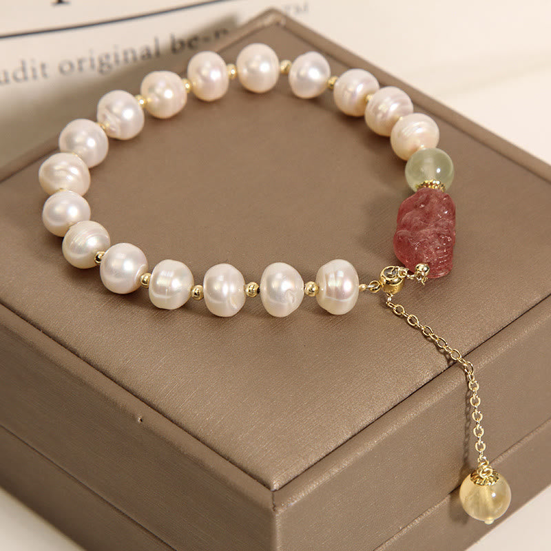Bransoletka z naturalnych pereł Buddha Stones z kwarcu truskawkowego PiXiu Optimism Charm